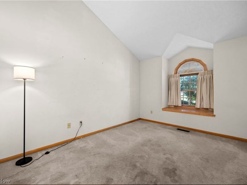 5214 Parkhurst Drive, Sheffield Village, OH 44054 Photo 29
