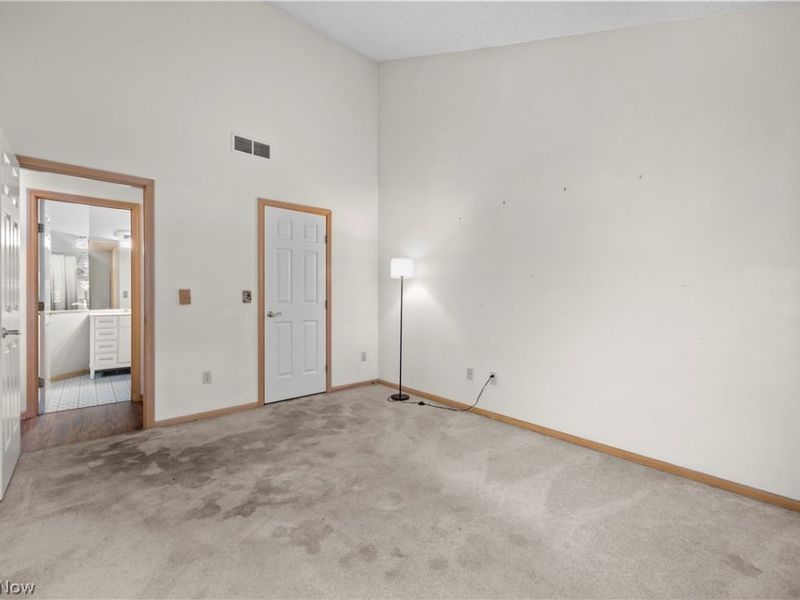 5214 Parkhurst Drive, Sheffield Village, OH 44054 Photo 30