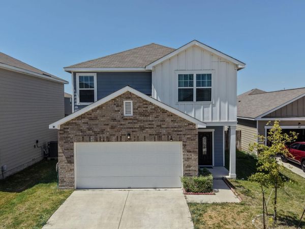 205 Waterbuck LOOP, Hutto, TX 78634