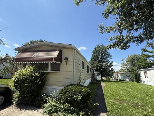 114 Huntsbridge Road , Matteson, IL 60443