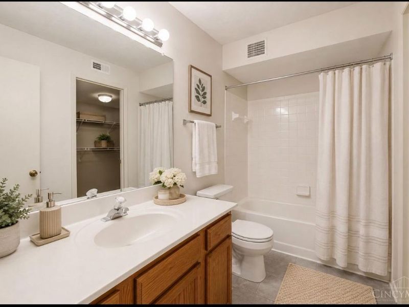 537 Aspen Glen Drive, Unit 408, Union Township, OH 45244 Photo 22
