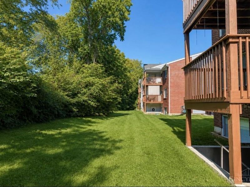 537 Aspen Glen Drive, Unit 408, Union Township, OH 45244 Photo 27