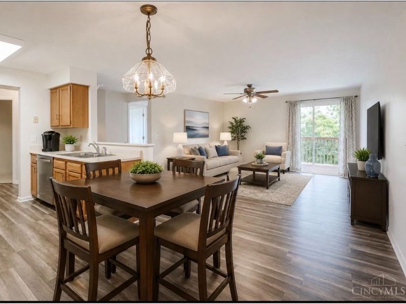 537 Aspen Glen Drive, Unit 408, Union Township, OH 45244 Photo 9