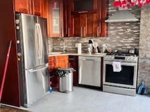 138 Diamond Street, Unit 1st Floor, Brooklyn, NY 11222