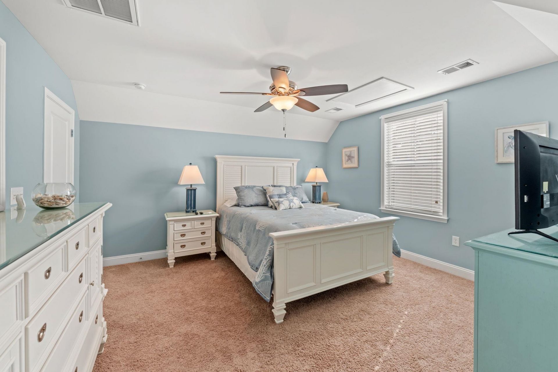 6244 Catalina Dr. Photo 20