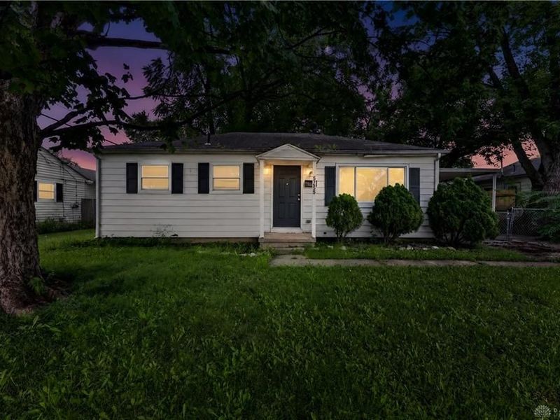 5255 Ferngrove Drive, Dayton, OH 45432 Photo 2