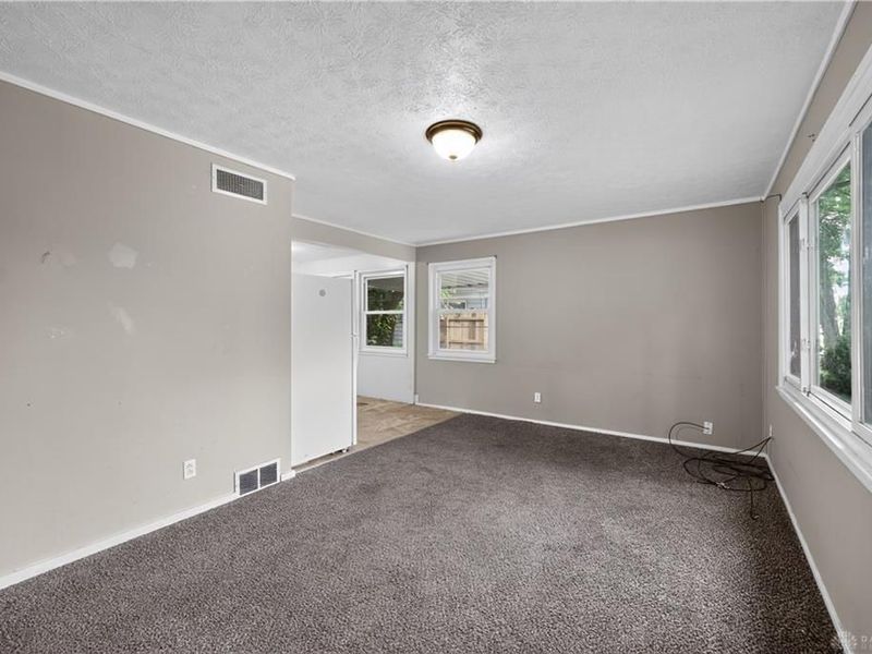 5255 Ferngrove Drive, Dayton, OH 45432 Photo 5