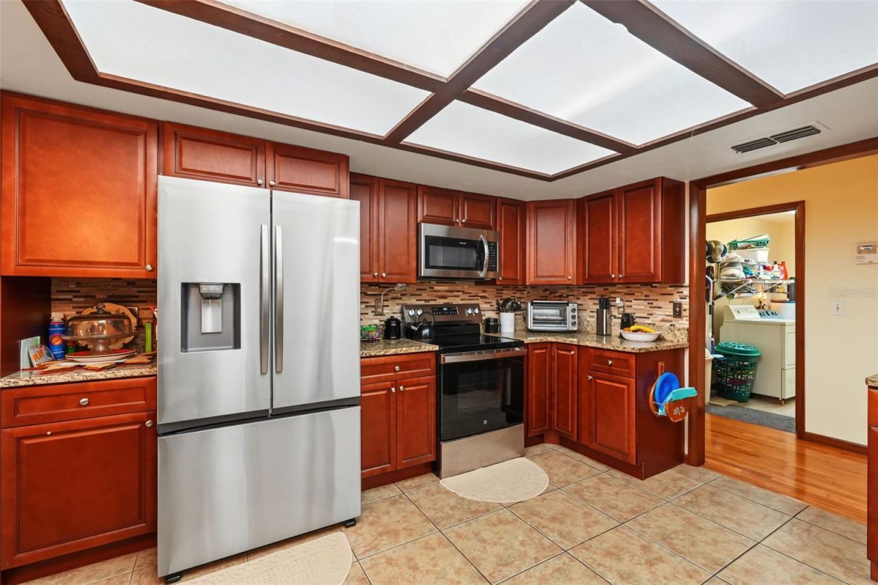4910 Foxrun Place, Lakeland, FL 33813 Photo