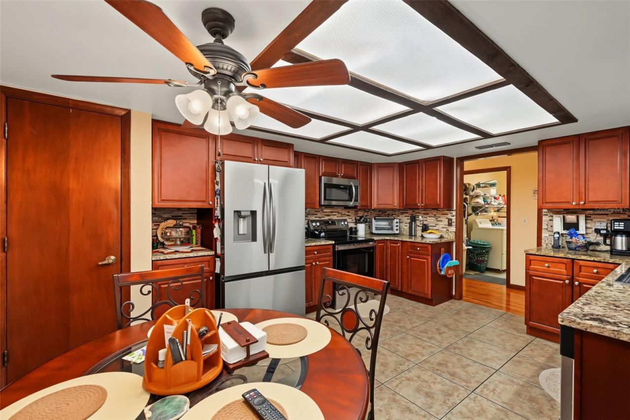 4910 Foxrun Place, Lakeland, FL 33813 Photo