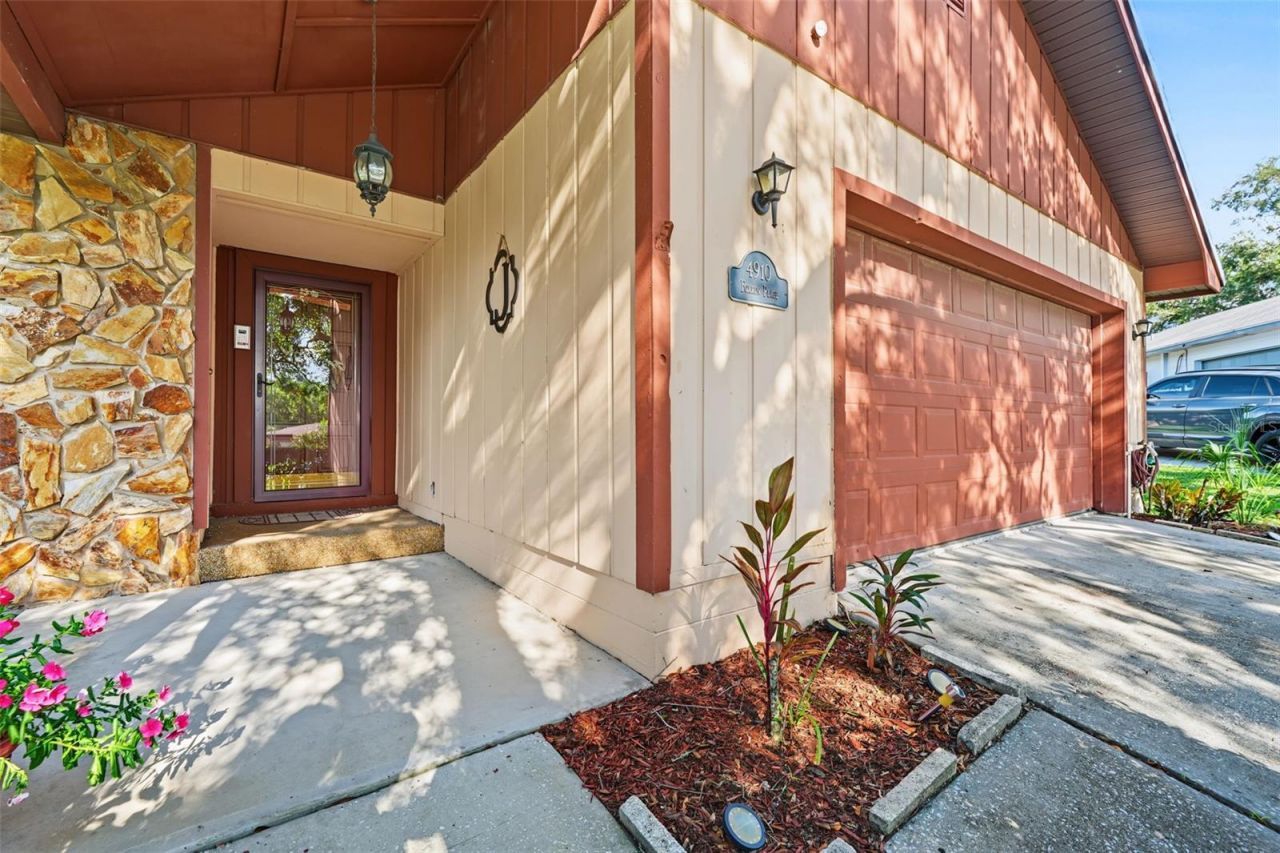 4910 Foxrun Place, Lakeland, FL 33813 Photo