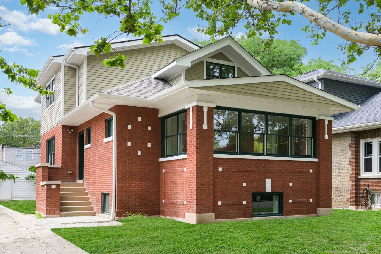 5310 N Spaulding Avenue, Chicago, IL 60625 Main Photo
