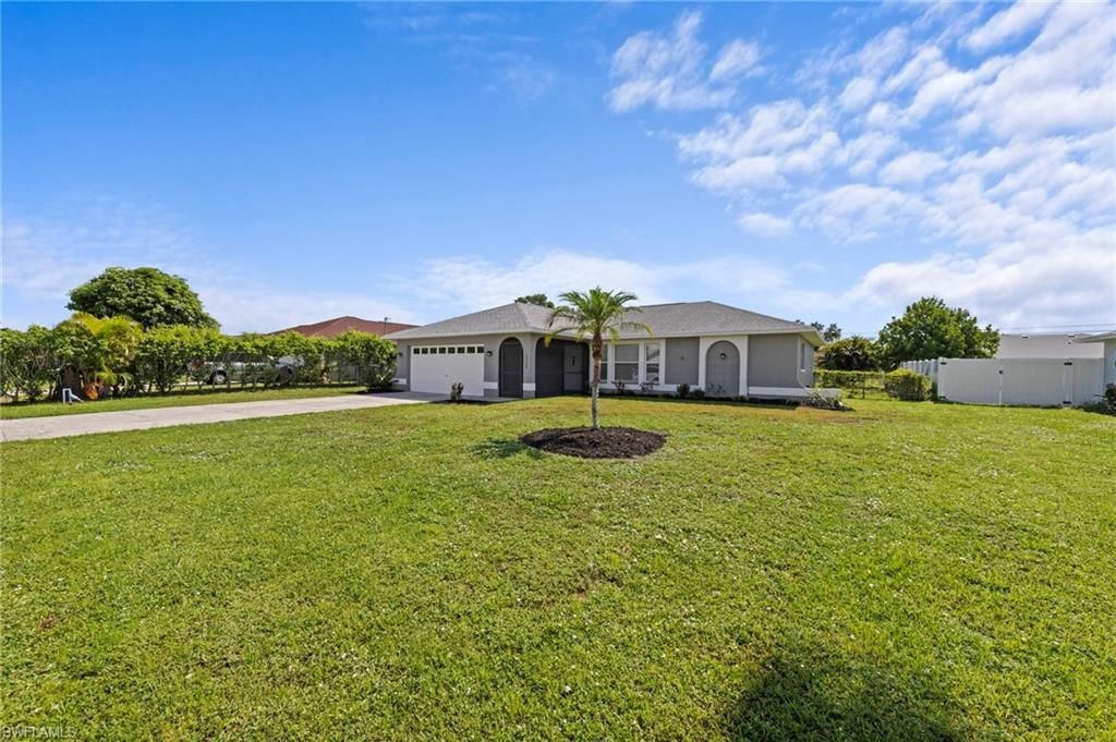 2325 Academy Blvd W, Cape Coral, FL 33990 Photo