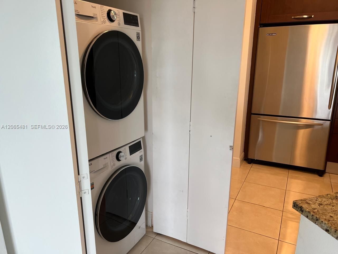 20000 E Country Club Dr , Unit 612, Aventura, FL 33180 Photo