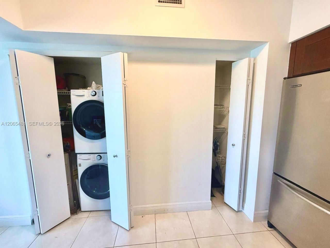 20000 E Country Club Dr , Unit 612, Aventura, FL 33180 Photo