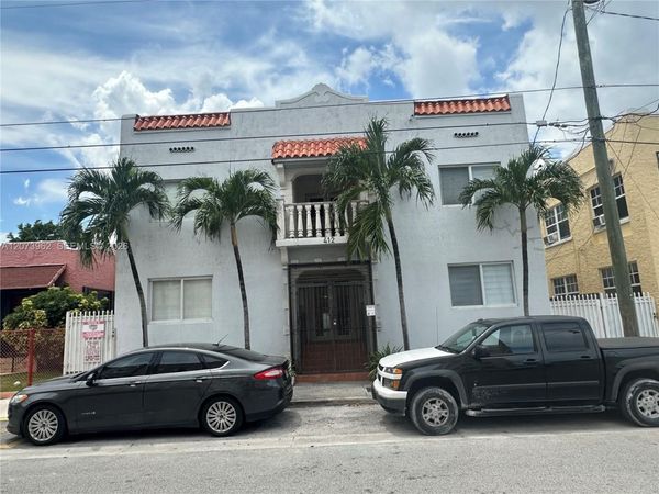 412 SW 10th Ave , Miami, FL 33130
