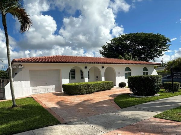 9461 SW 62nd St, Miami, FL 33173