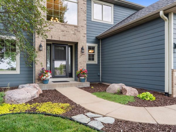 921 Bridle Creek Drive, Jordan, MN 55352