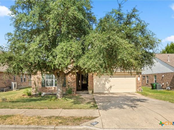 135 Justin Leonard Drive, Round Rock, TX 78664