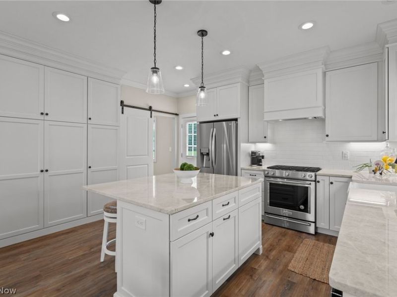 1949 Craig Drive, Lake Milton, OH 44429 Photo 5