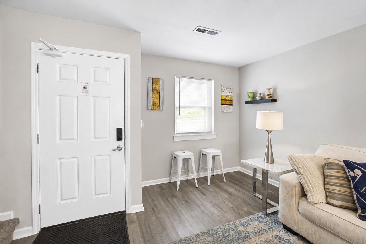 1408 Perrin Dr. Photo 14