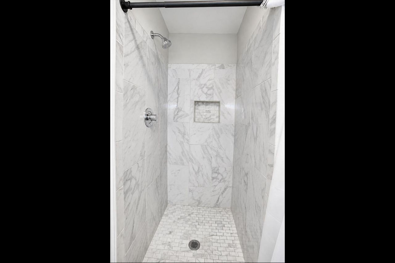 1408 Perrin Dr. Photo 27
