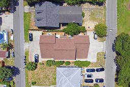 1408 Perrin Dr. photo 4