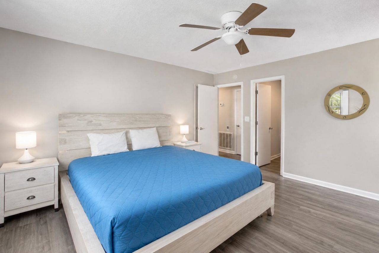 1408 Perrin Dr. Photo 49