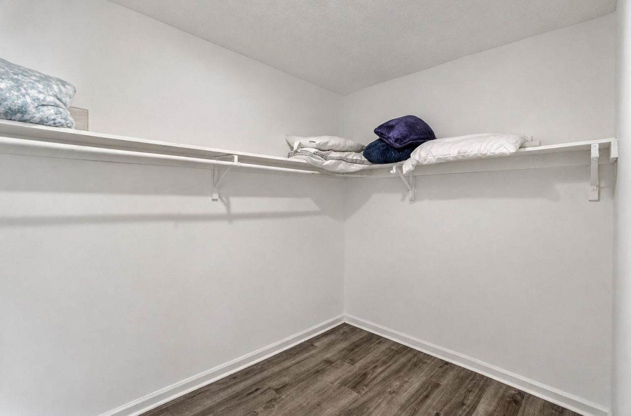 1408 Perrin Dr. Photo 53
