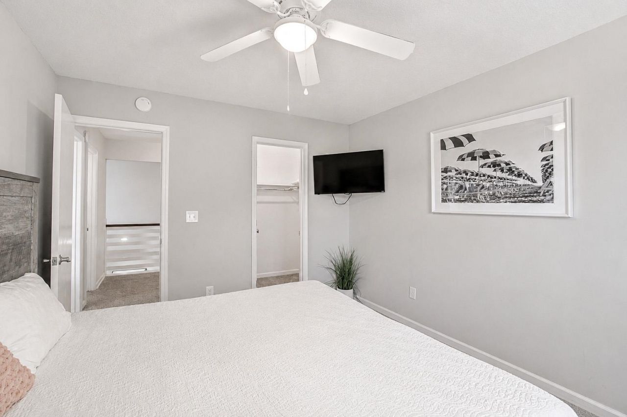 1408 Perrin Dr. Photo 64