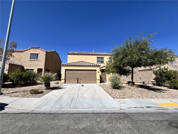 9174 Mackanos Avenue, Las Vegas, NV 89148