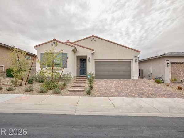 689 Monteverdi Peak Street, Henderson, NV 89011