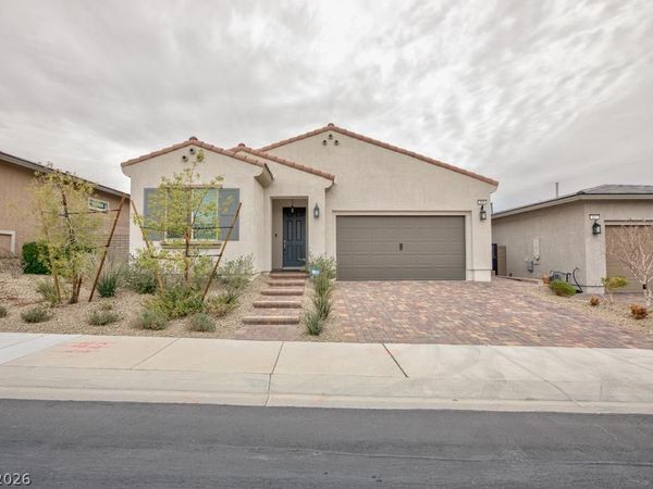 689 Monteverdi Peak Street, Henderson, NV 89011