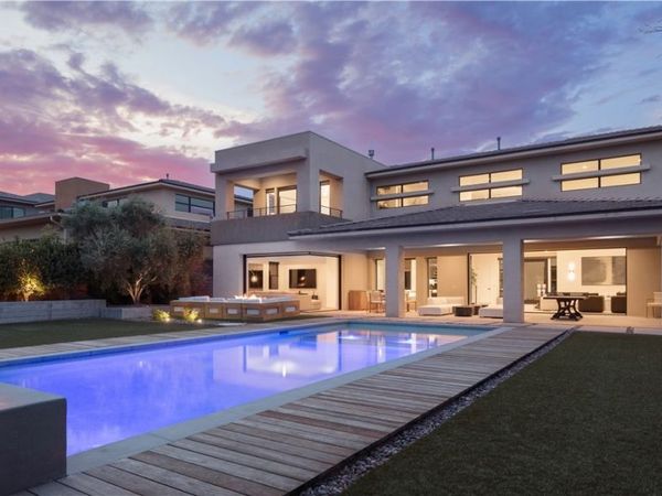 27 Cranberry Cove Court, Las Vegas, NV 89135