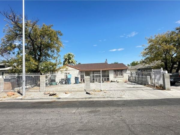2117 Elm Avenue , Las Vegas, NV 89101
