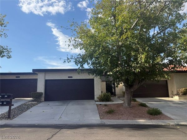 3058 Conquista Court, Las Vegas, NV 89121