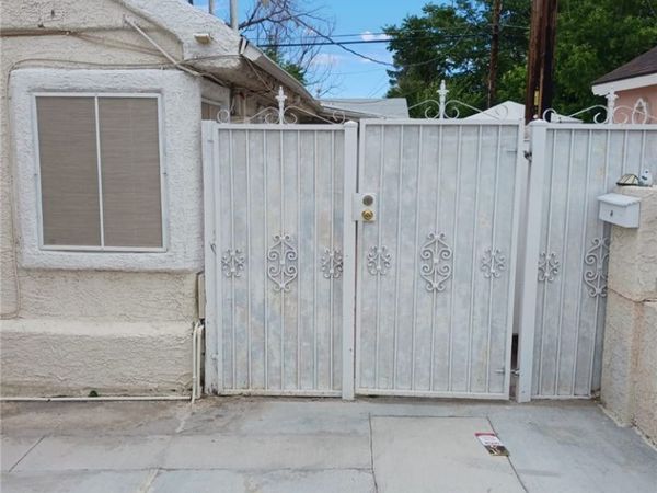 1133 S 15th Street , Las Vegas, NV 89104