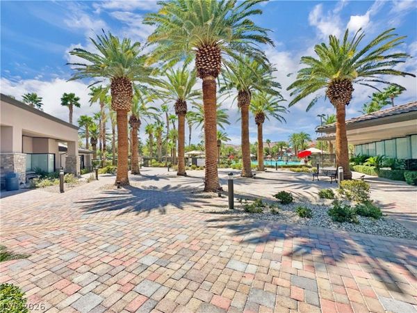 134 Crooked Putter Drive, Las Vegas, NV 89148