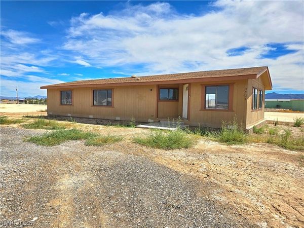 4921 W Horn Road, Pahrump, NV 89048