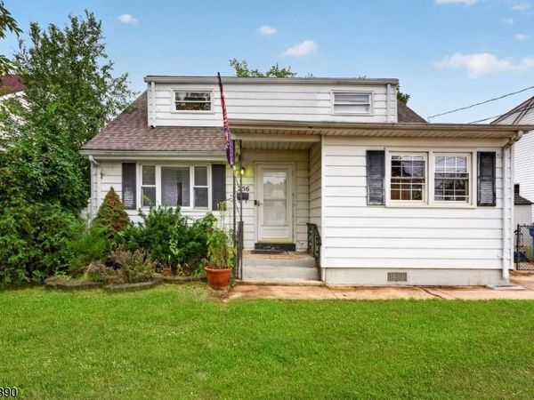 256 Austin Ave, Old Bridge, NJ 08857
