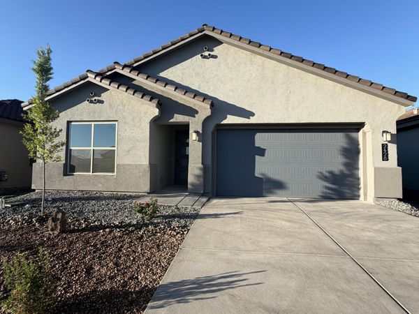 2463 Marble Avenue NE, Rio Rancho, NM 87144