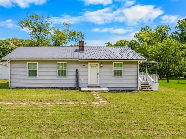 286 Smith Lane, Mount Airy, NC 27030