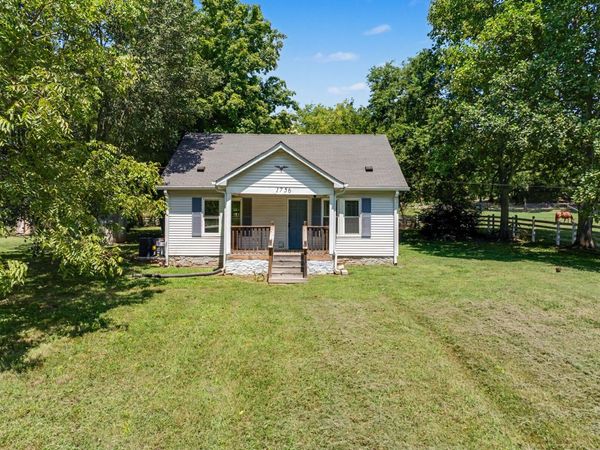 1756 Long Hollow Pike, Gallatin, TN 37066