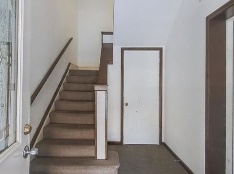 Main Photo