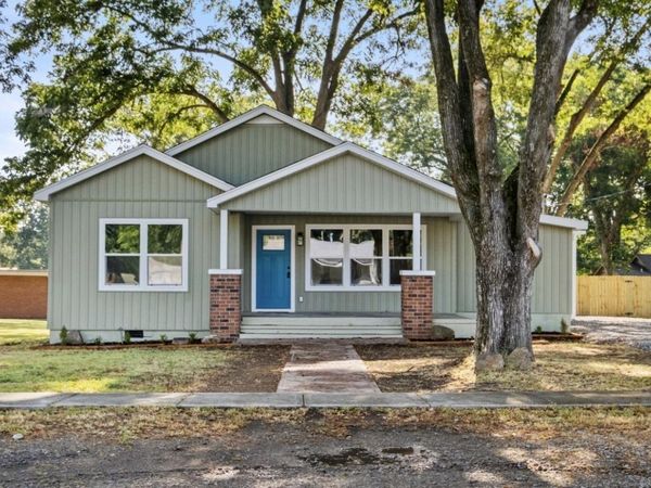 908 Judson Avenue , Judsonia, AR 72081