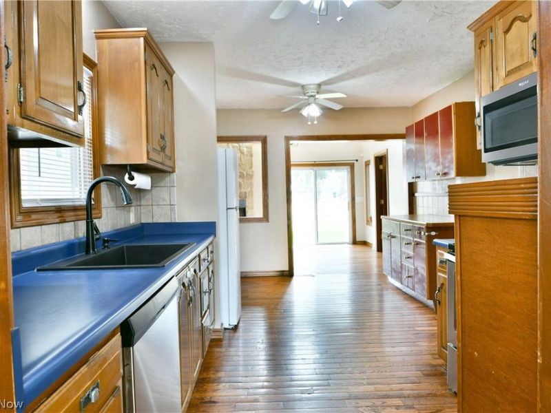 1806 Sheridan Avenue NE, Warren, OH 44483 Photo 21