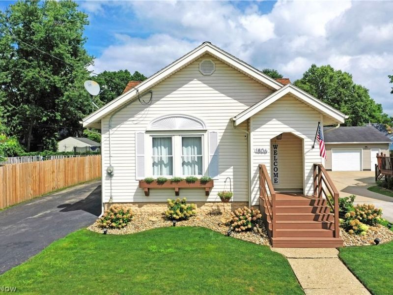 1806 Sheridan Avenue NE, Warren, OH 44483 Photo 3