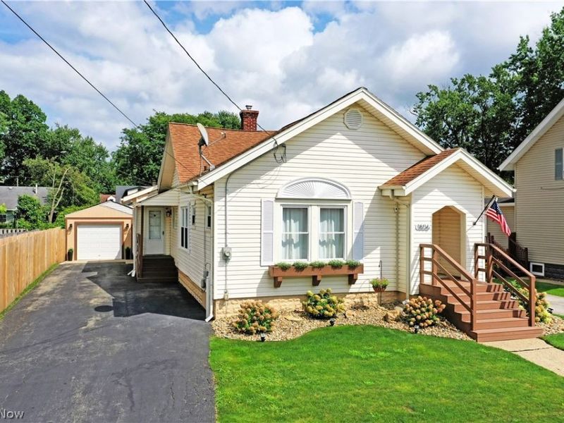 1806 Sheridan Avenue NE, Warren, OH 44483 Photo 4