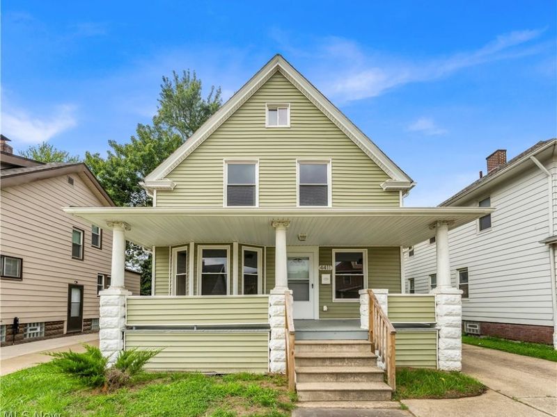 4411 Gamma Avenue, Newburgh Heights, OH 44105 Photo 2