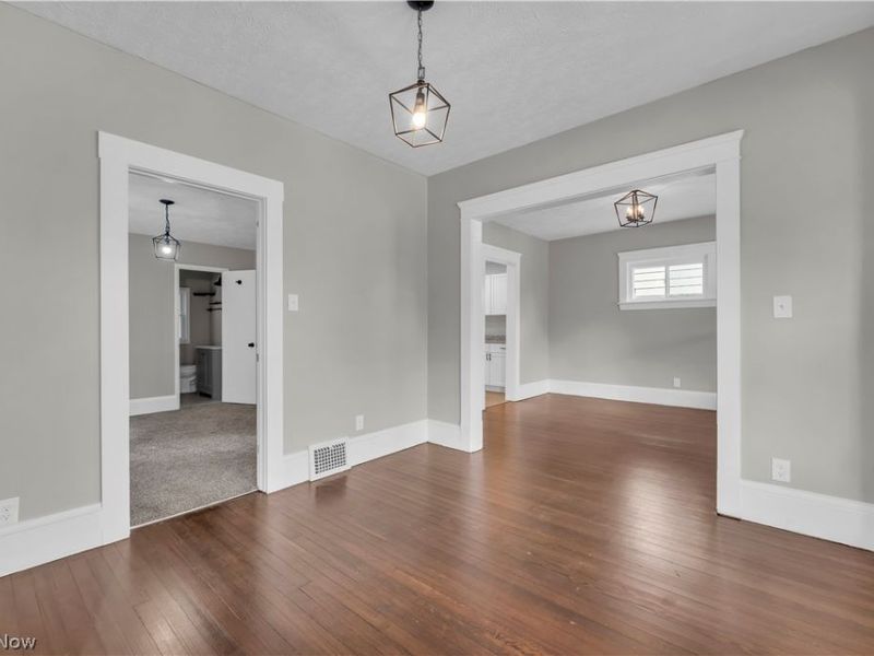 4411 Gamma Avenue, Newburgh Heights, OH 44105 Photo 9