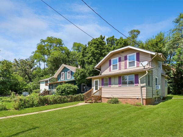 2207 High Street , Des Moines, IA 50312